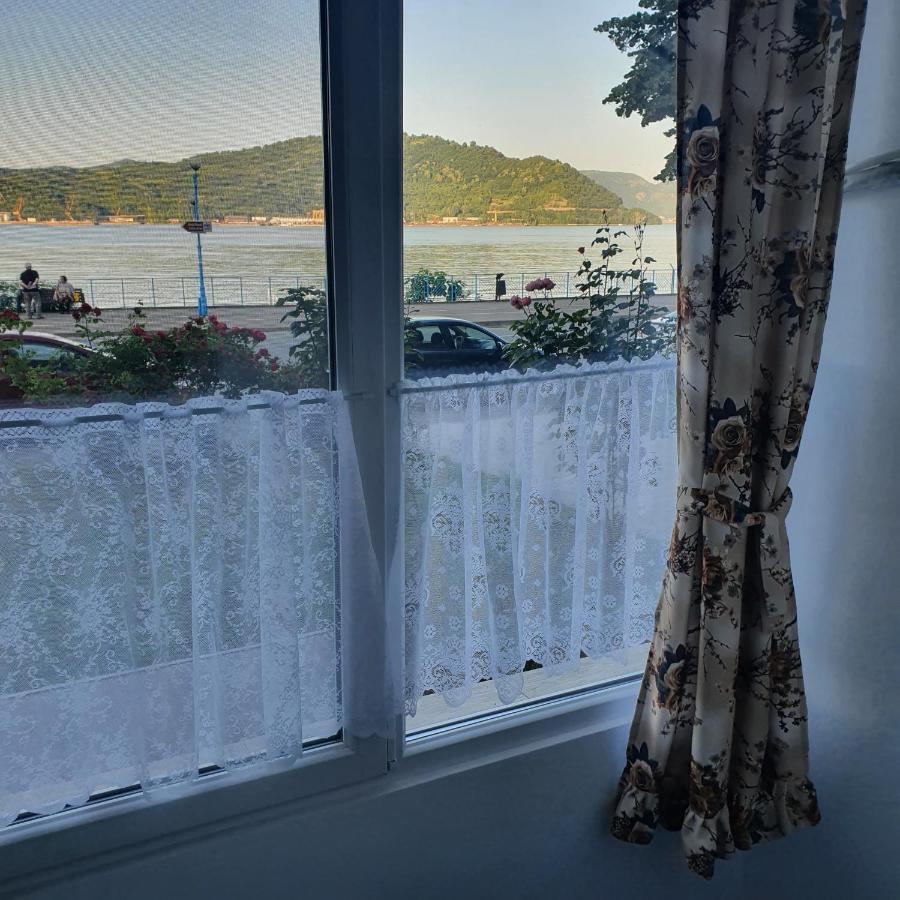 Sendy Apartment Orsova Bagian luar foto